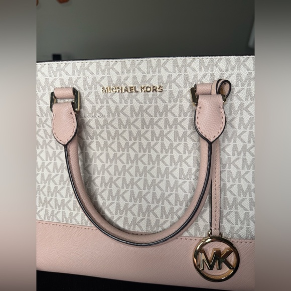 Michael Kors Large Savannah Satchel Convertible Handle Bag - Picture 5 of 7